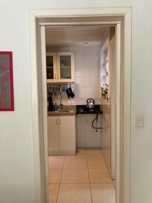 Image 7 - 218695