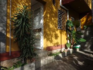 Image 27 - 218711