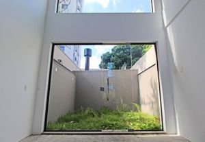 Image 4 - 218768