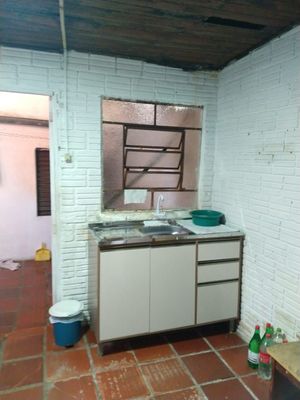 Image 12 - 218794