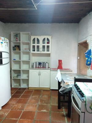 Image 7 - 218794
