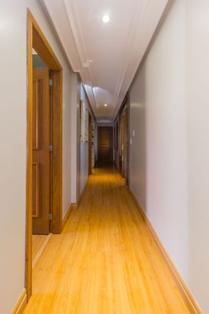 Image 61 - 218800