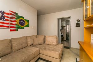 Image 2 - 218845