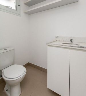 Image 11 - 218882