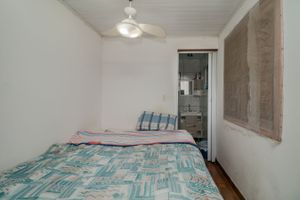 Image 14 - 218900