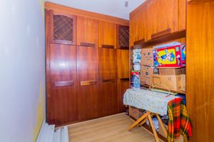Image 31 - 218914