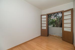 Image 16 - 218929