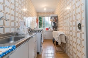 Image 10 - 219028