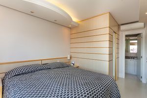 Image 30 - 219111