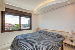 Image 31 - 219111