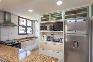 Image 13 - 219111
