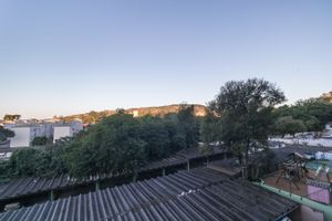 Image 12 - 219245
