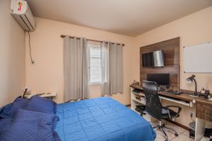 Image 12 - 219301