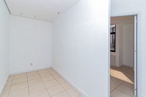 Image 3 - 219354