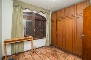 Image 19 - 219368