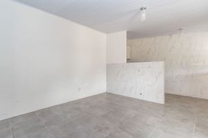 Image 34 - 219380