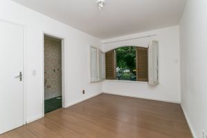 Image 4 - 219430