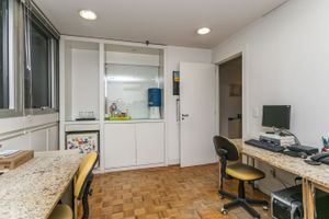 Image 7 - 219639