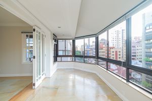 Image 12 - 219643
