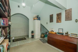 Image 4 - 219646