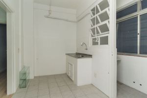 Image 21 - 219655