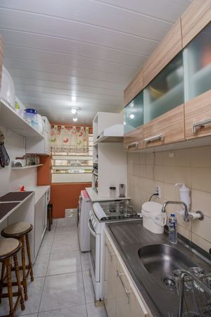 Image 20 - 219676