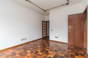 Image 2 - 219684