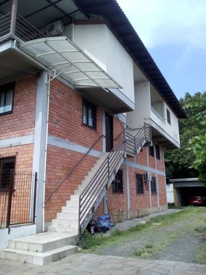 Image 12 - 219796