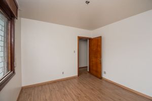 Image 12 - 219813