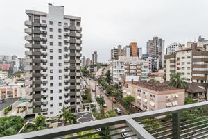 Image 14 - 219840