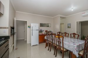 Image 23 - 219885