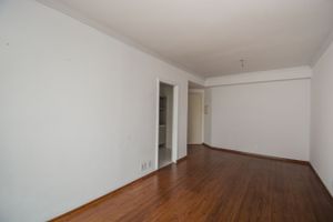 Image 3 - 219943