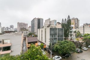 Image 9 - 220048