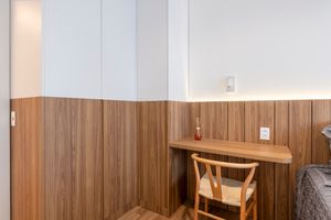 Image 13 - 220272