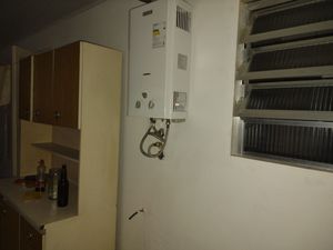 Image 1 - 220285