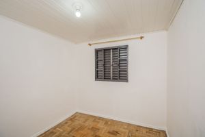 Image 15 - 220298