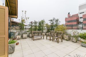 Image 23 - 220311
