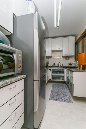 Image 30 - 220311