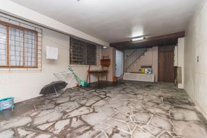 Image 34 - 220350