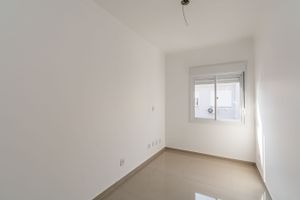 Image 24 - 220371