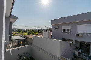 Image 32 - 220371