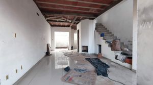 Image 4 - 220374