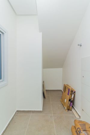 Image 19 - 220377