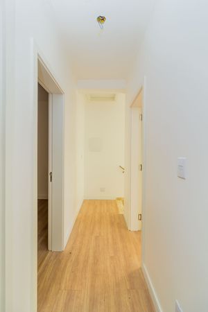 Image 11 - 220379