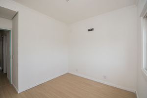 Image 30 - 220432