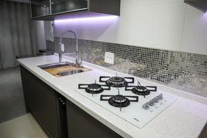 Image 13 - 220437