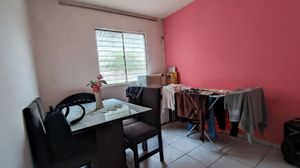 Image 11 - 220442