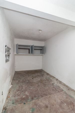 Image 20 - 220550