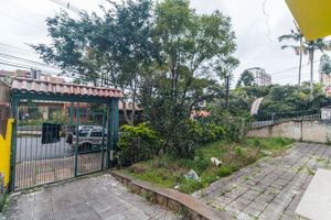Image 25 - 220550