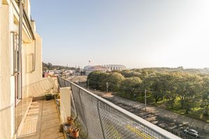 Image 8 - 220588